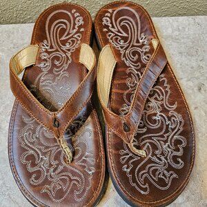 OLUKAI Paniolo Women's Beach Sandals 10